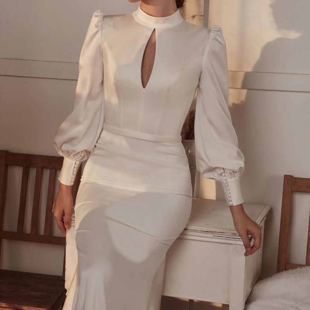 La Perle by Calla Blanche wedding dress, Style: Jewel LP2137 Size 6